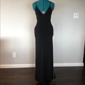 Alice + Olivia Devlin Maxi Dress black, size 4